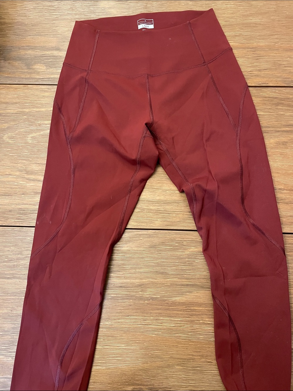 LNDR High-Waist Leggings in Deep Burgundy